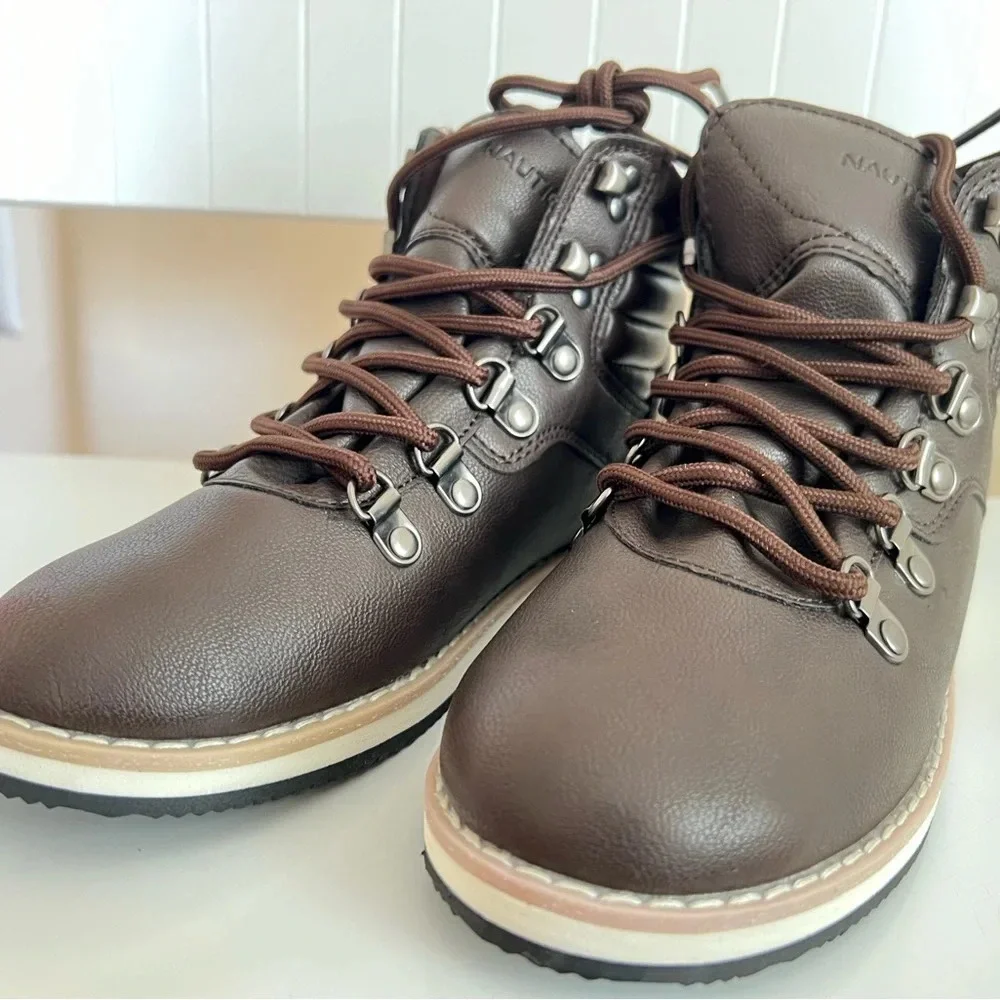NAUTICA Alize Kids Ankle Chukka Boots Leather LaceUp Lug Sole sz Youth 3 Outdoor